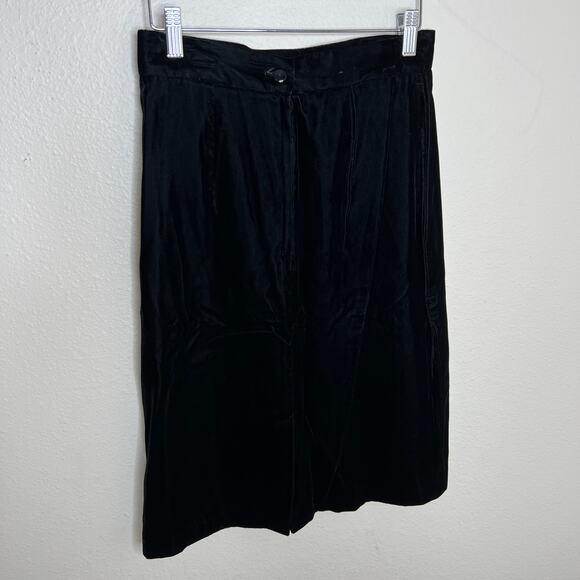 Kips Bay Black Velvet Pencil Skirt 10 - Picture 4 of 8